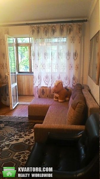 Rent out 3-room apartment. Одесса, Фонтанская дорога 6ст — photo 1