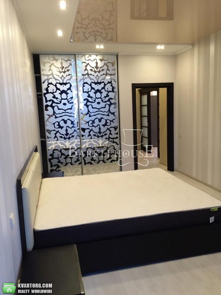 Rent out 3-room apartment. Киев,  Глубочицкая — photo 2