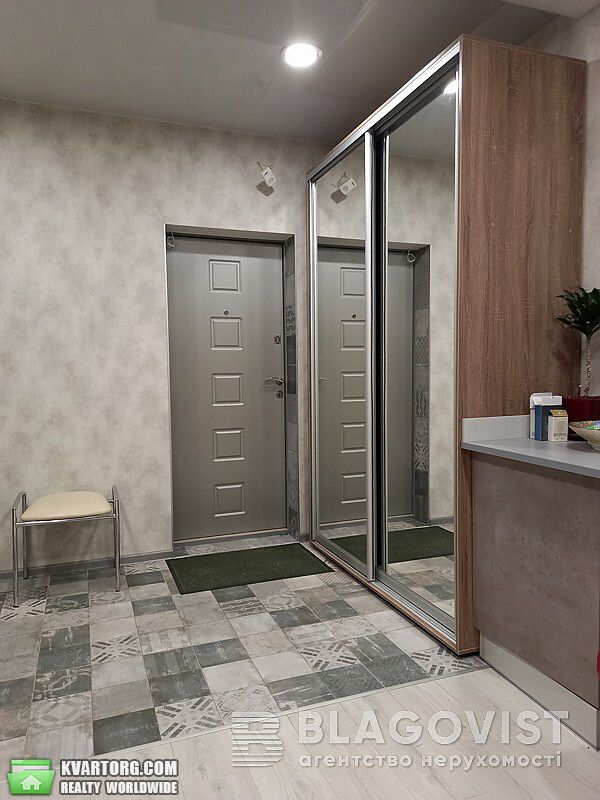 Sell 3-room apartment. Киев, ясинуватский переулок — photo 8
