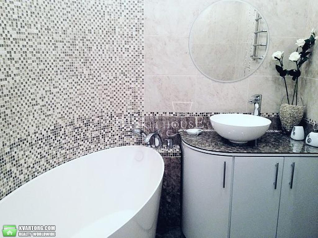 Rent out 2-room apartment. Киев,  Госпитальная — photo 7