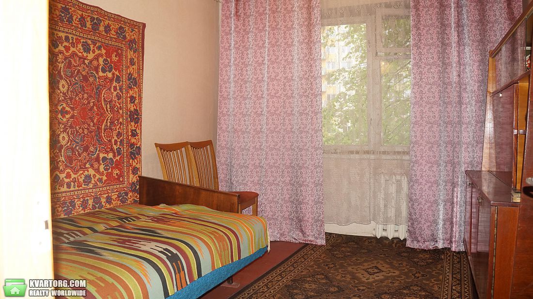 Sell 3-room apartment. Киев,  Кондратюка — photo 2