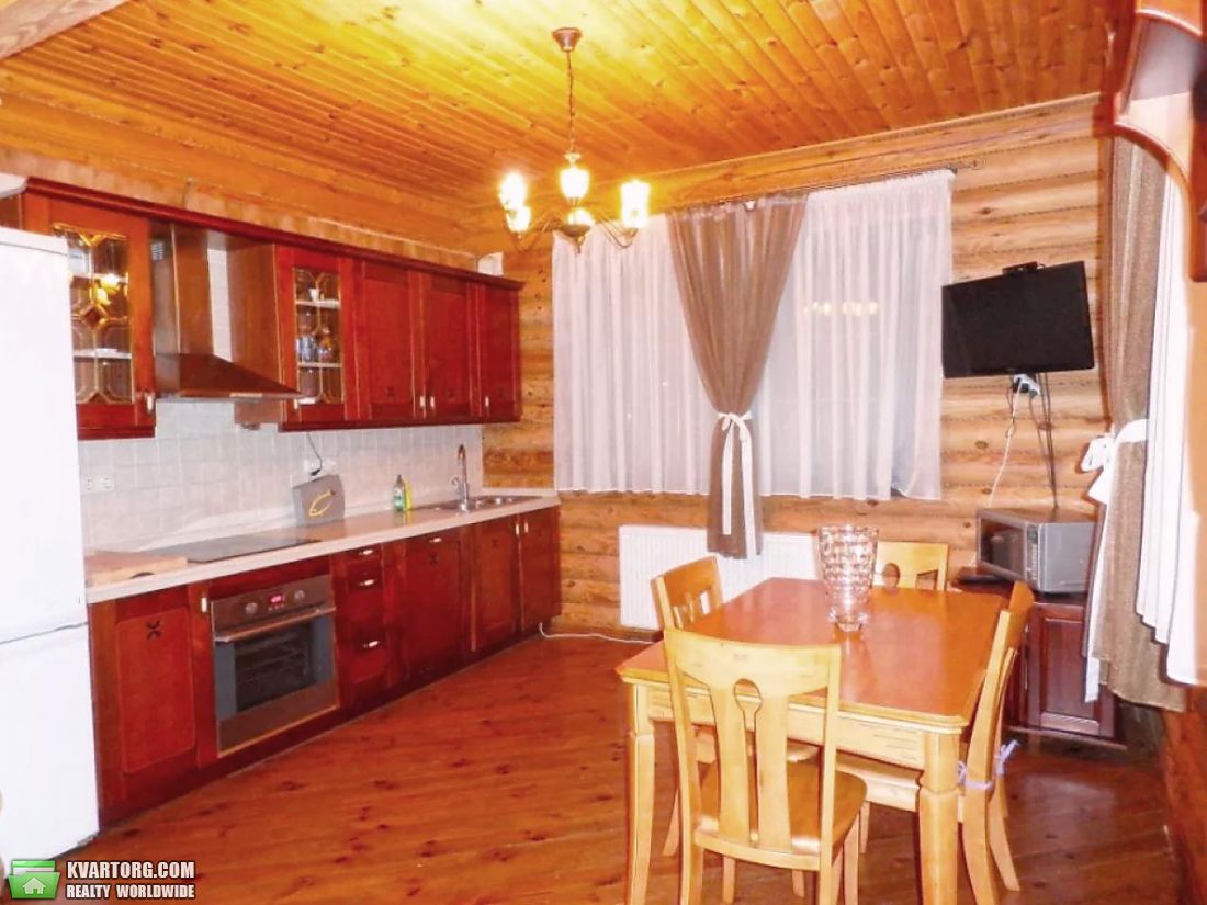 Rent out house. Киев, Елочная — photo 9