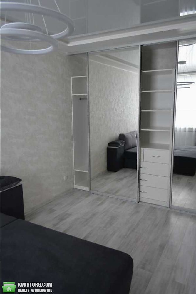 Rent out 1-room apartment. Днепропетровск, Кобзоря — photo 8