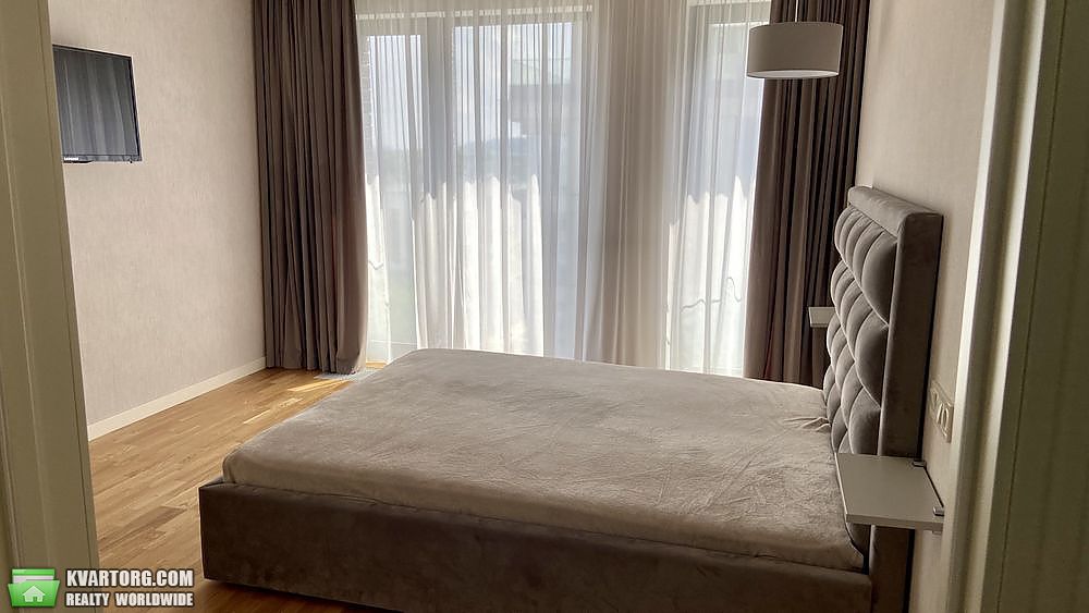 Sell 1-room apartment. Киев, Набережно-рыбальская — photo 3
