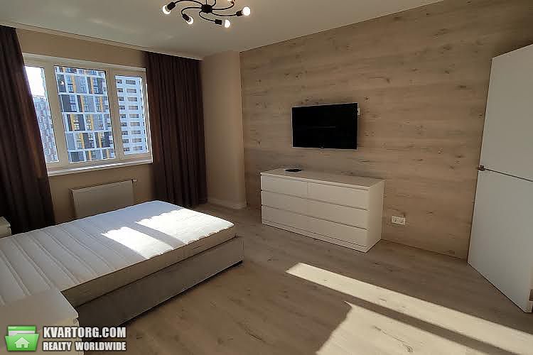 Rent out 1-room apartment. Киев,  Панельная — photo 5