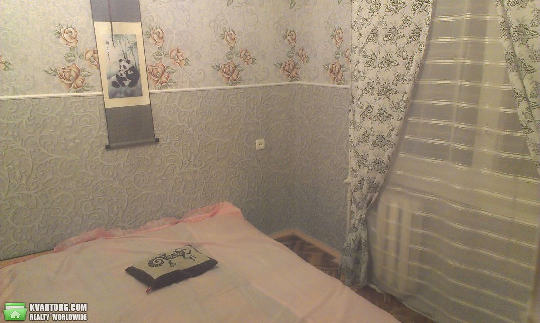 Rent out 2-room apartment. Киев, миколайчука ивана — photo 1