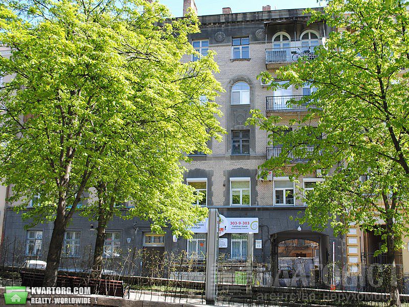 Rent out 2-room apartment. Киев,  Антоновича — photo 1