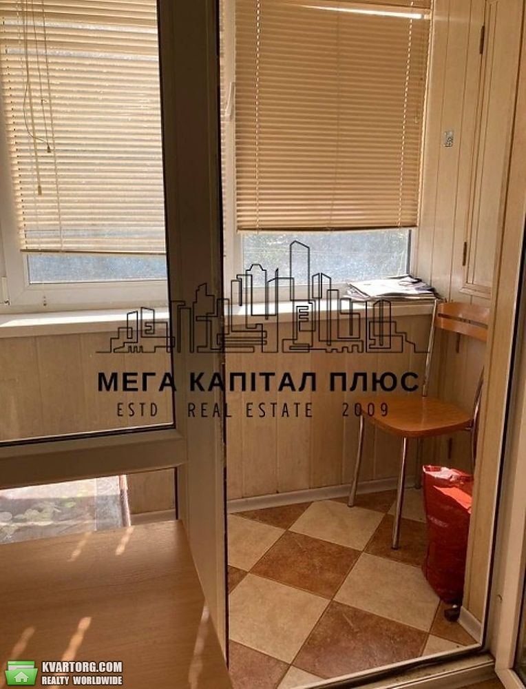 Rent out 3-room apartment. Киев, Романа Ратушного — photo 9