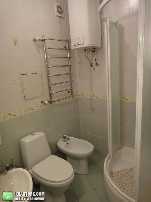 Rent out 2-room apartment. Киев,  Тимошенко — photo 8