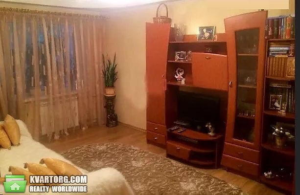 Sell 2-room apartment. Киев,  Перова бул — photo 2