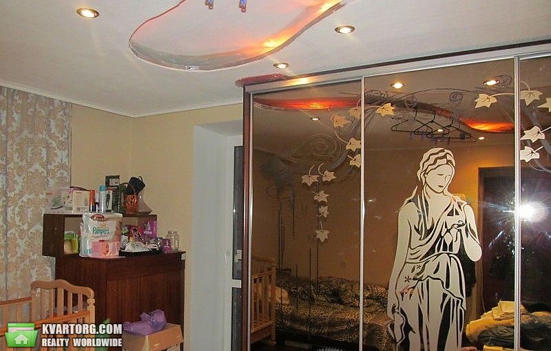 Sell 4-room apartment. Киев, Симиренко — photo 1