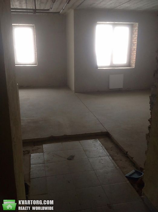 Sell 1-room apartment. Киев,  Комбинатная — photo 1