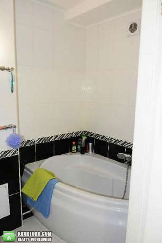 Sell 3-room apartment. Киев,  Харьковское шоссе — photo 8