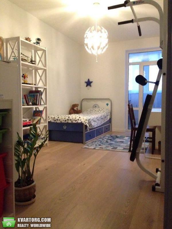 Rent out 2-room apartment. Киев,  Шумского — photo 2