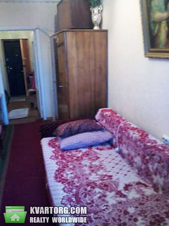 Rent out 2-room apartment. Киев,  Братиславская — photo 1