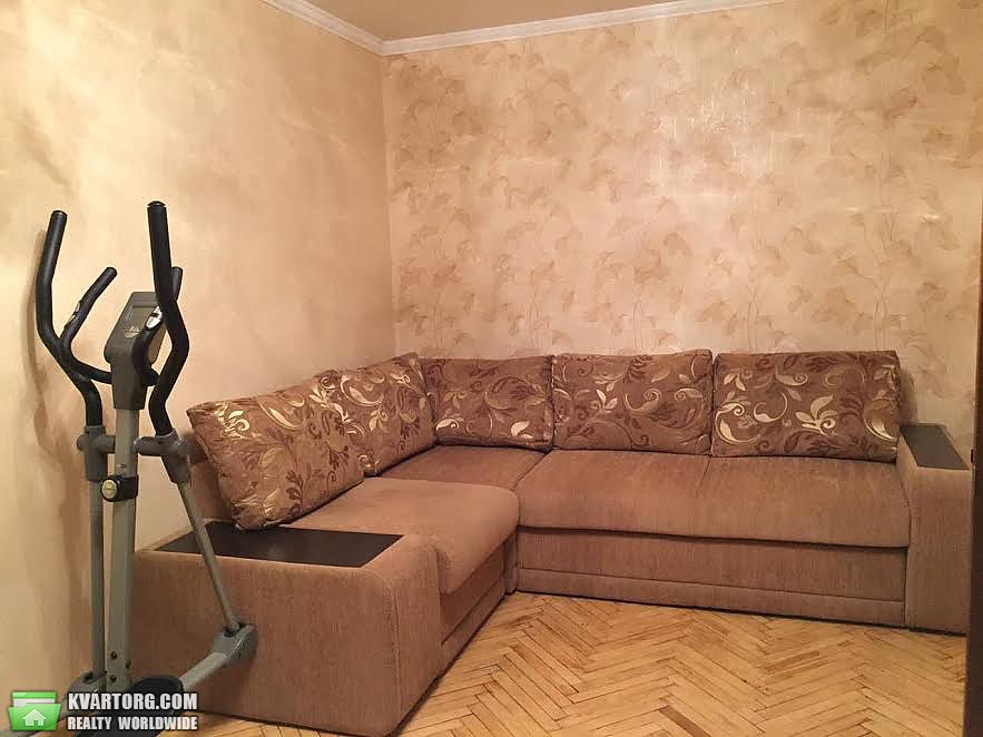 Rent out 2-room apartment. Киев,  Донца — photo 7