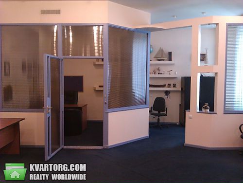 Rent out office. Киев, Малая  Житомирская — photo 1