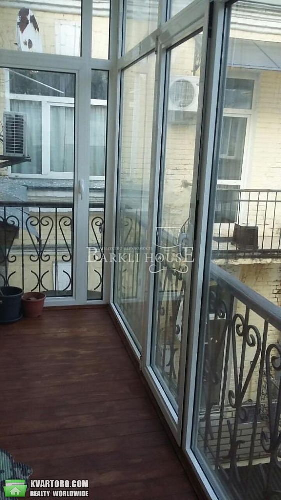 Rent out 4-room apartment. Киев,  Малая Житомирская — photo 10