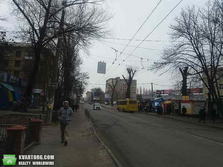 Rent out shop. Киев,  Овручская — photo 4