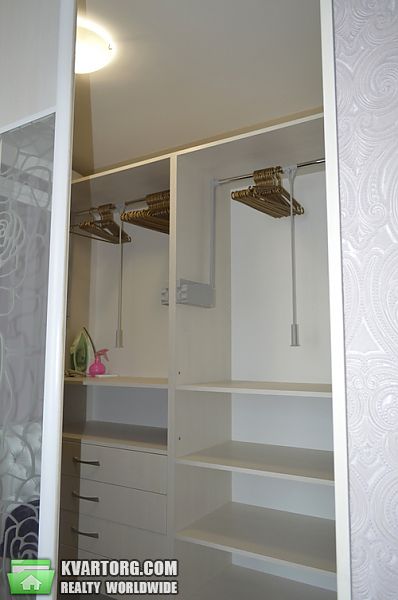Sell 3-room apartment. Киев,  Драгомирова — photo 6