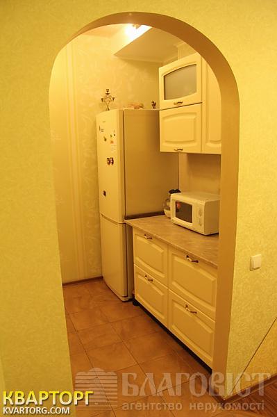 Rent out 2-room apartment. Киев,  Урловская — photo 5