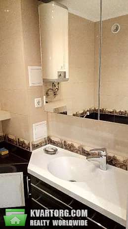 Rent out 1-room apartment. Киев,  Харьковское шоссе — photo 7