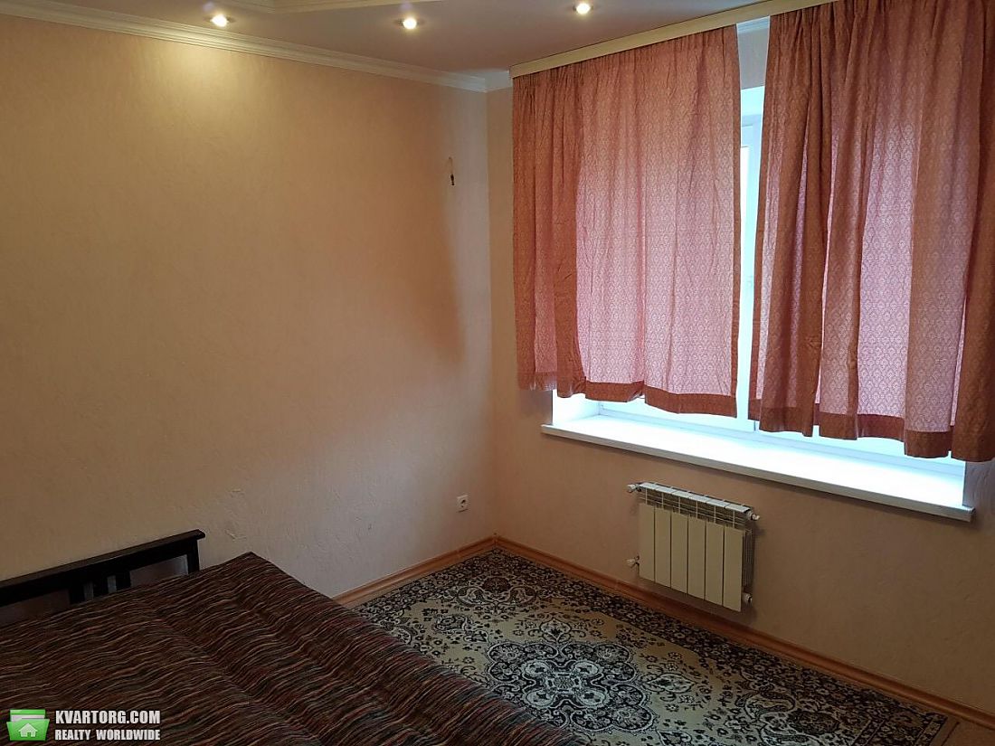 Rent out 4-room apartment. Киев,  Бальзака — photo 9