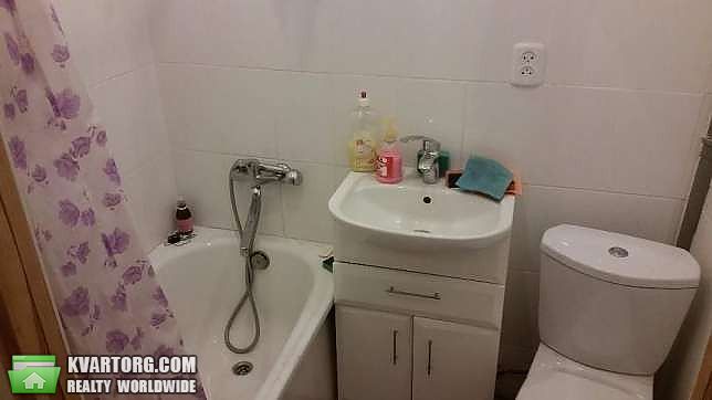 Rent out 2-room apartment. Днепропетровск, пл. Октябрьская — photo 4