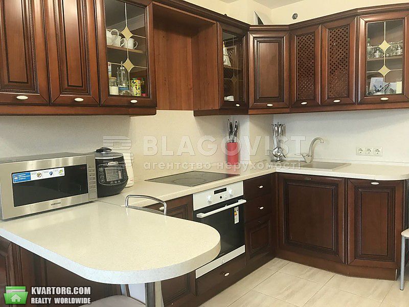 Rent out 1-room apartment. Киев,  Дегтяревская — photo 5