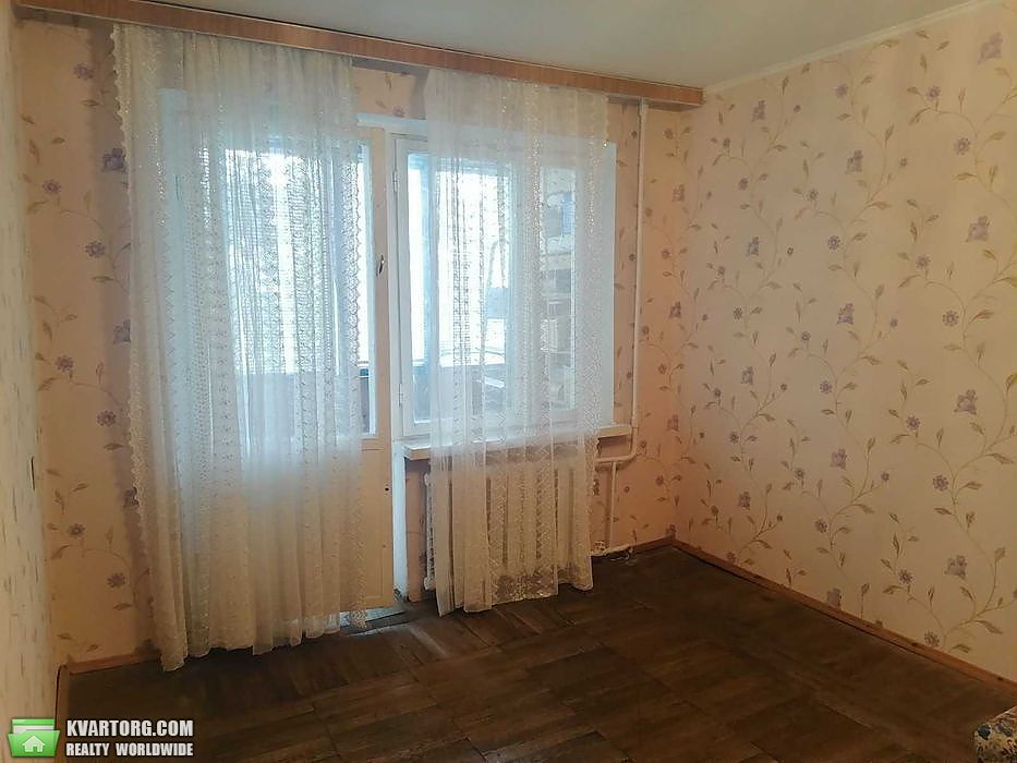 Sell 2-room apartment. Киев, Ромена Роллана — photo 1