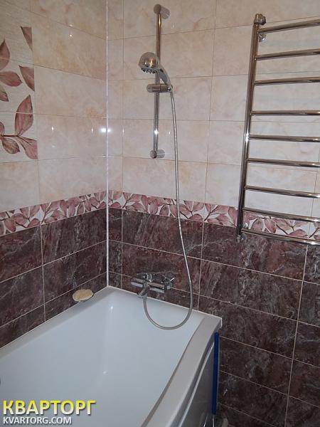 Rent out 3-room apartment. Киев,  Ломоносова — photo 2