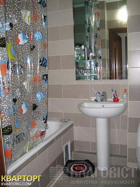 Sell 2-room apartment. Киев, Феодосийский пер — photo 5