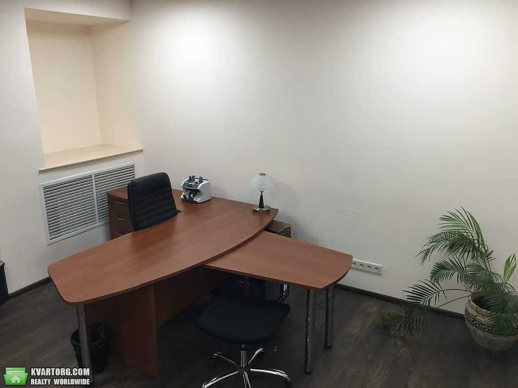 Rent out office. Киев, Десятинная — photo 8