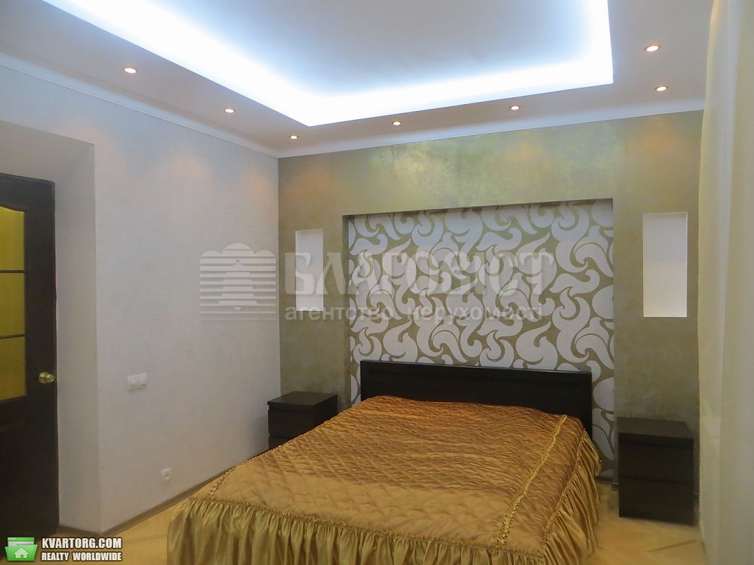 Rent out 2-room apartment. Киев,  Старонаводницкая — photo 5