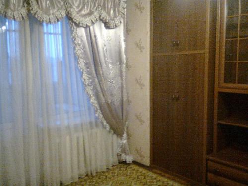 Rent out 1-room apartment. Днепропетровск, Карла Маркса — photo 1