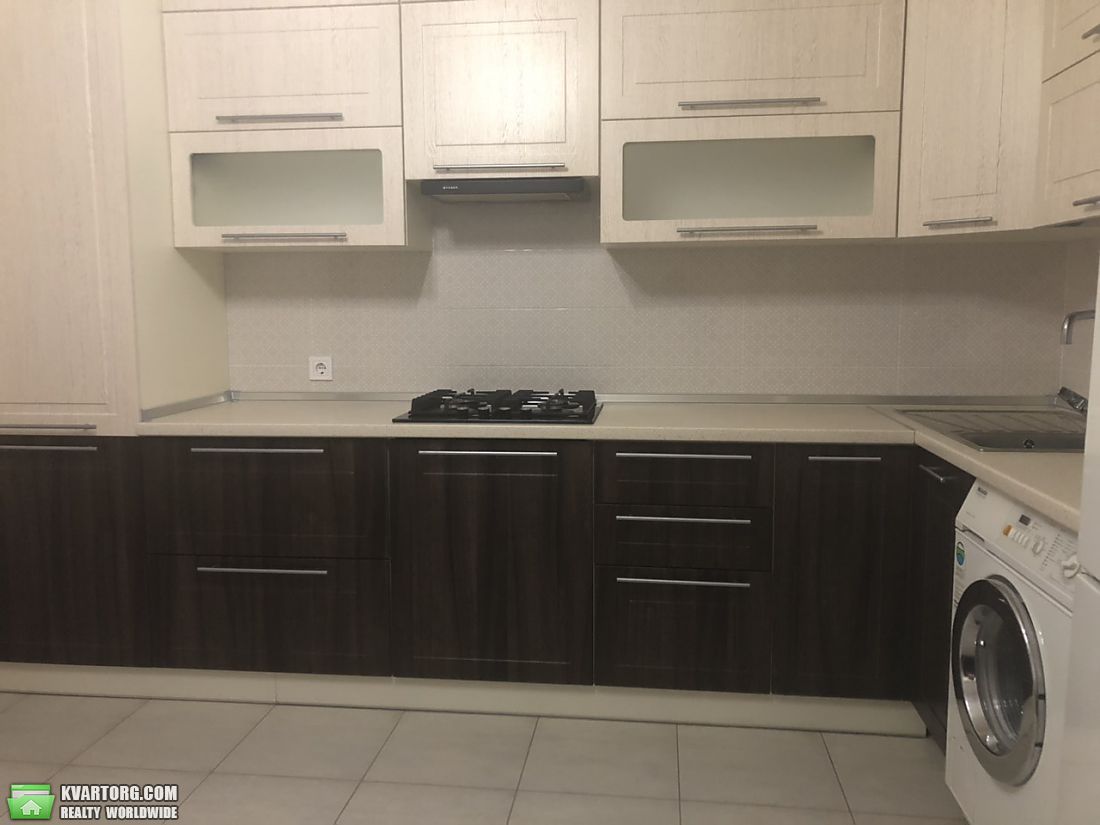 Rent out 2-room apartment. Киев, Боголюбова — photo 6