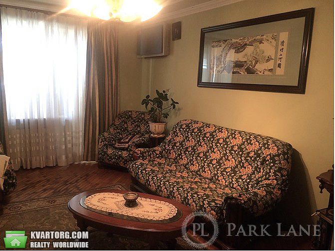 Sell 5-room apartment. Киев,  Драгоманова — photo 1