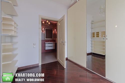 Rent out multi-room apartment. Киев, Институтская — photo 4