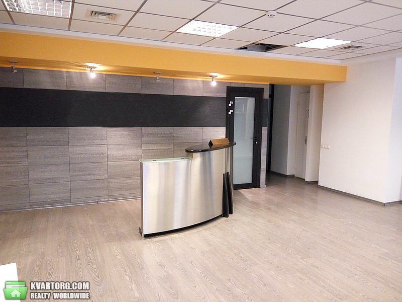 Rent out office. Киев, Владимирская — photo 1