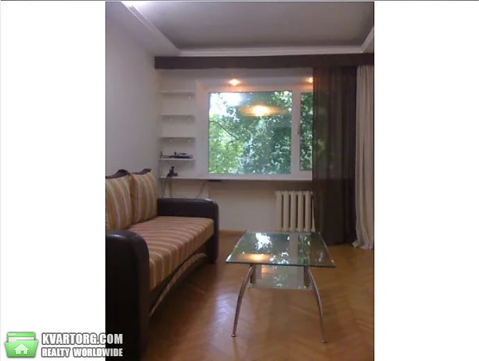 Rent out 2-room apartment. Киев,  Гарматная — photo 1