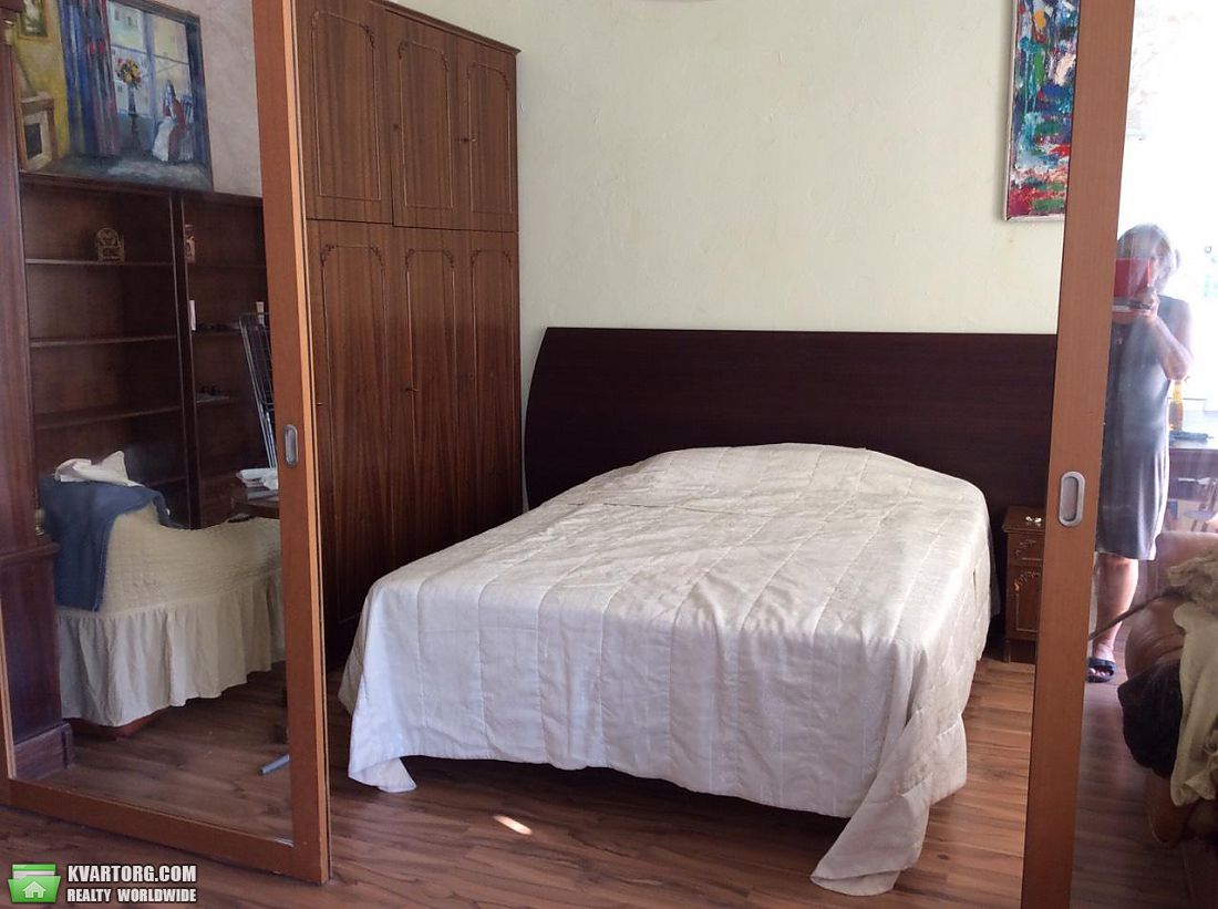 Rent out 3-room apartment. Киев,  Борисоглебская — photo 9