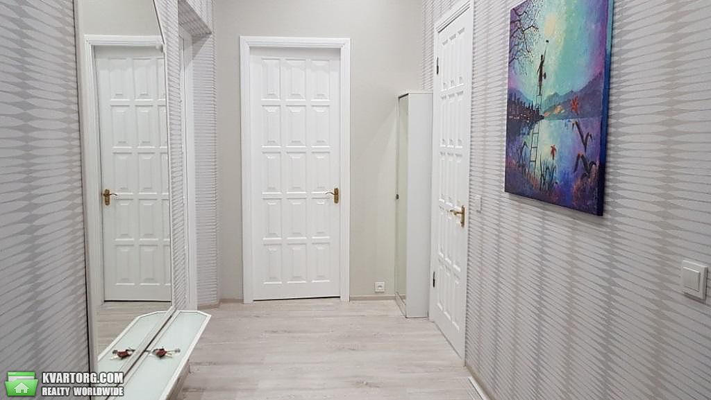 Rent out 3-room apartment. Киев,  Шелковичная — photo 2