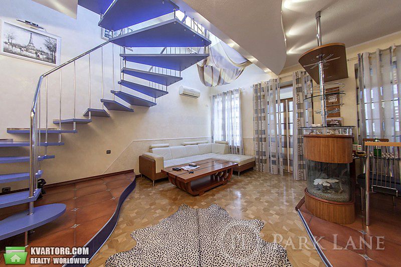 Sell 4-room apartment. Киев, Богомольца — photo 2
