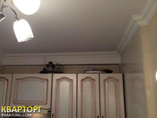 Rent out 2-room apartment. Киев, Жукова — photo 2