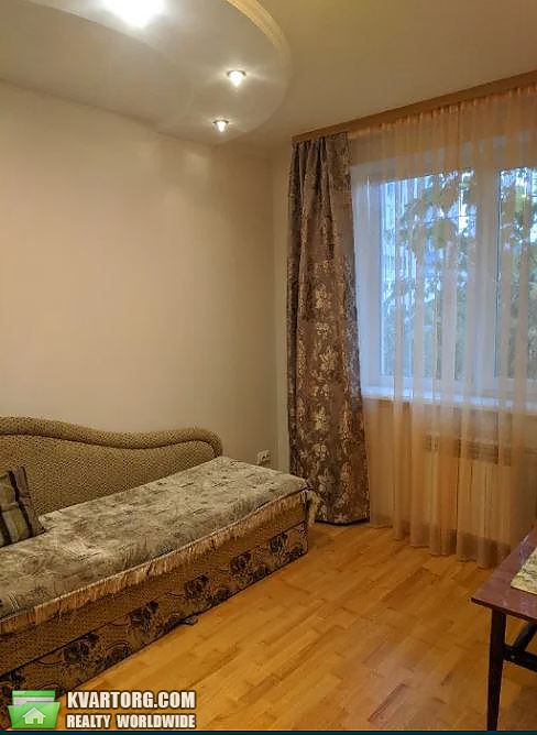 Rent out 2-room apartment. Львов,  Вернадского бул — photo 1