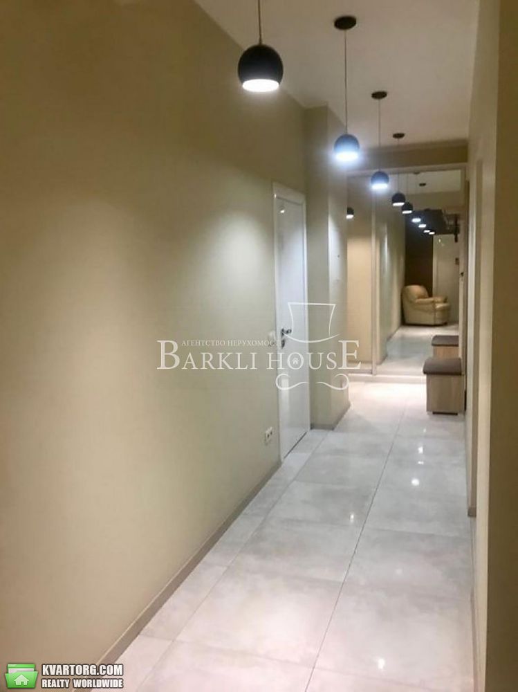 Rent out 2-room apartment. Киев,  Леси Украинки бул — photo 9