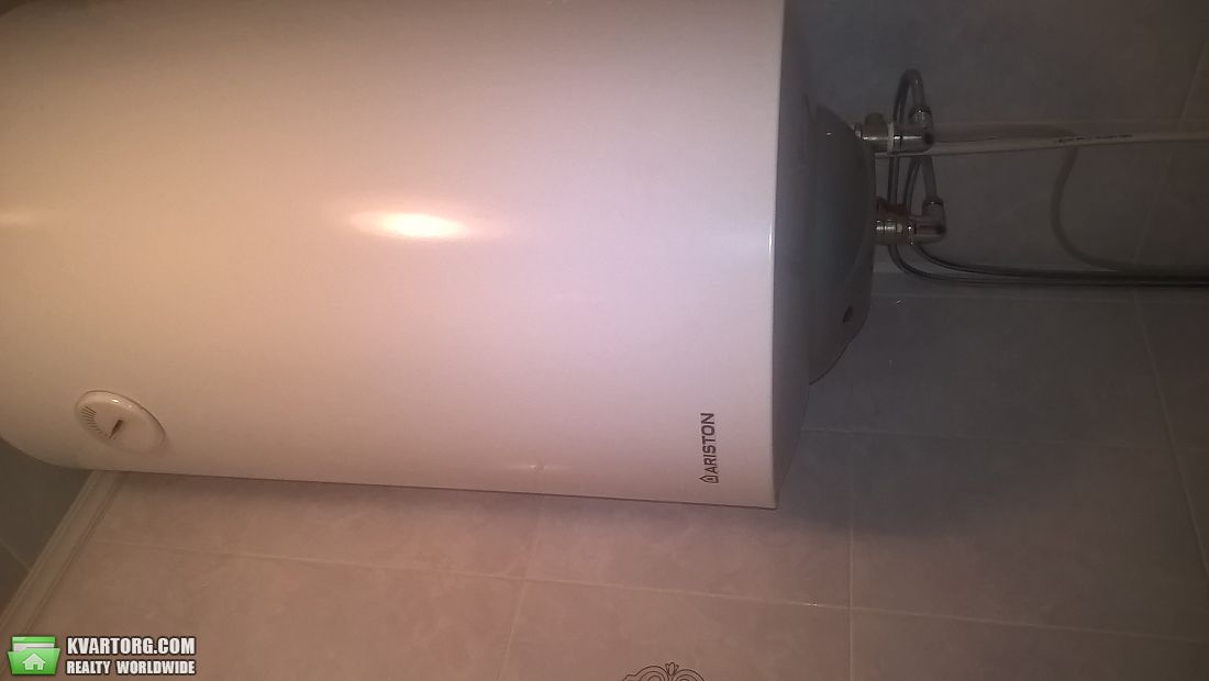 Sell 2-room apartment. Киев,  Хмельницкая — photo 10
