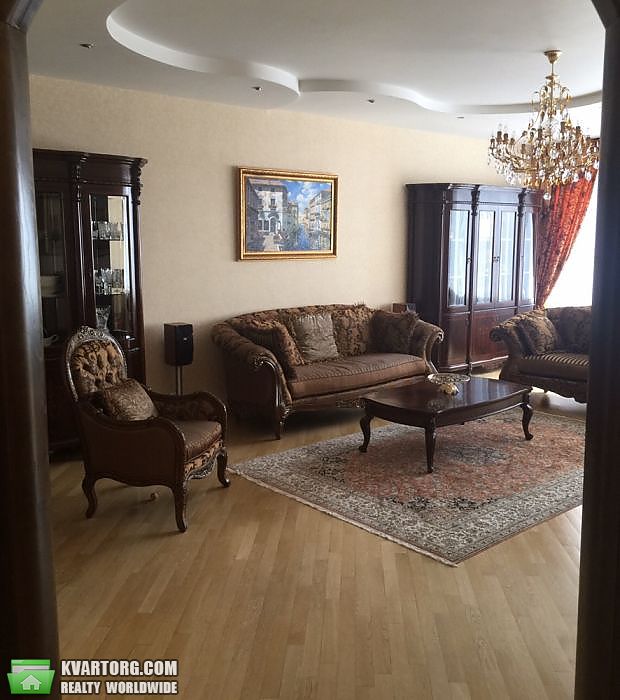 Sell 3-room apartment. Киев,  Молдавская — photo 2