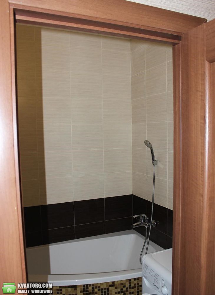 Rent out 2-room apartment. Киев,  Клавдиевская — photo 7