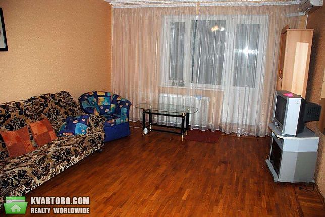 Rent out 3-room apartment. Киев, Гмыри — photo 5